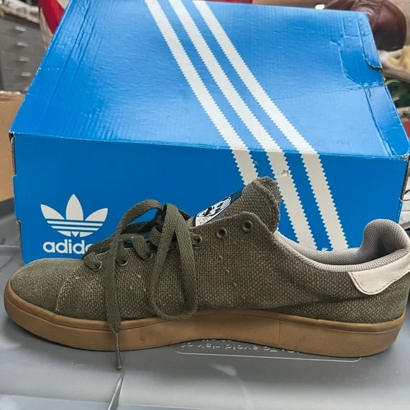 adidas gazelle silver green womens adidas Originals Gazelle Indoor Sneakers in Sage Green-Brown